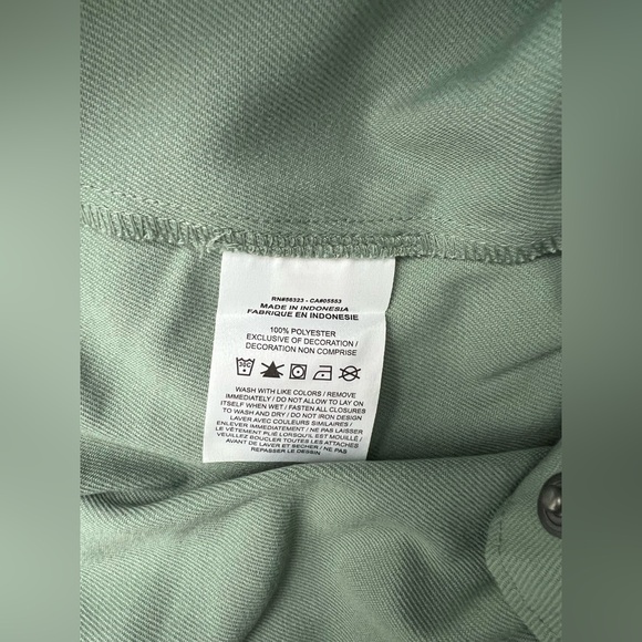 JORDAN Women’s Woven Standard Fit Pants Jade Smoke Size: XS - Picture 10 of 16